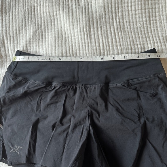 Arc'Teryx Kapta Shorts Womens - XS - Picture 4 of 4
